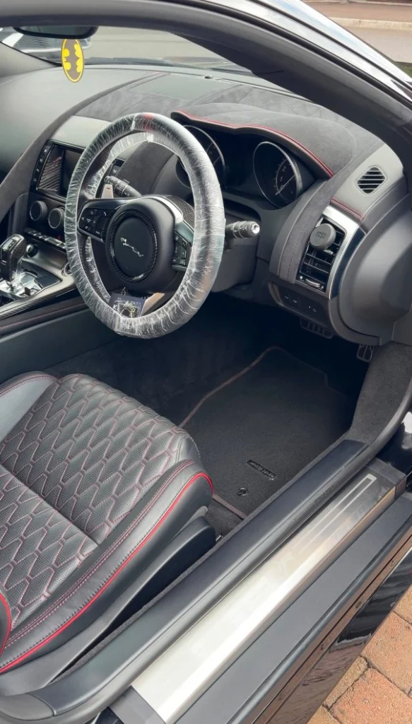 Jaguar interior after Karno detailing
